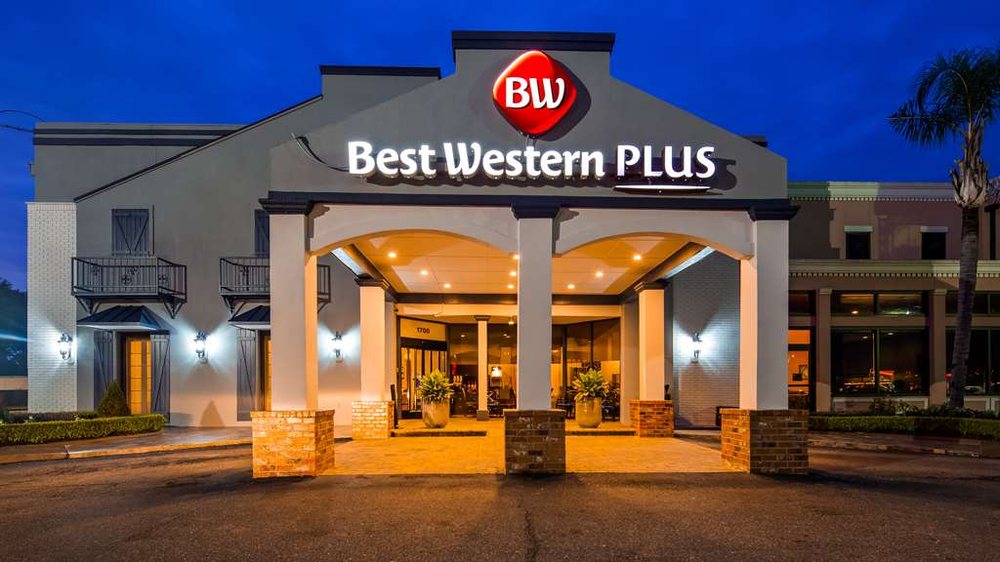 BEST WESTERN PLUS WESTBANK Updated August 2024 112 Photos & 32
