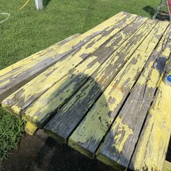 Atlanta Marietta RV Park - Our picnic table on the overgrown site