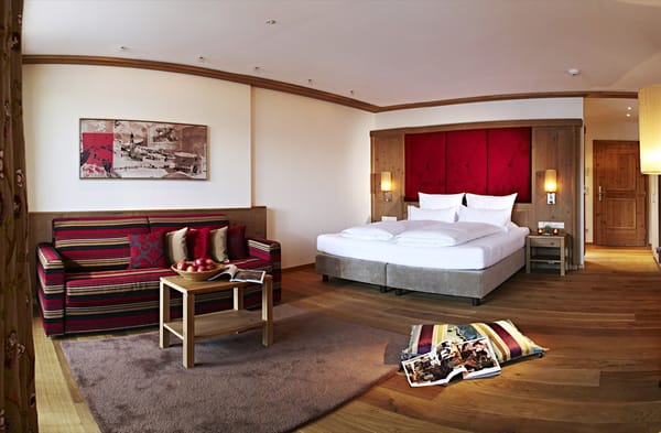 Schlosshotel Fiss by null
