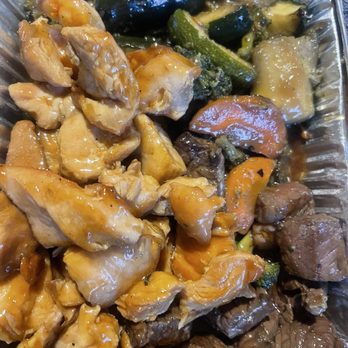 Sumo Japanese Steak House - Chicken H16. Steak Shrimp Combo - Japanese Near Me - Edmond, Oklahoma