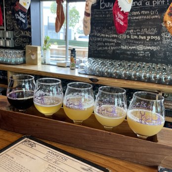 Armistice Brewing Company - Beer flights - Breweries Near Me - Richmond, California Armistice Brewing Company - Beer flights - Breweries Near Me - Richmond, California
