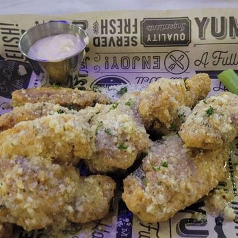 Palm Beach Bar and Grill - Garlic Parmesan Wings - Bars Near Me - Rehoboth Beach, Delaware