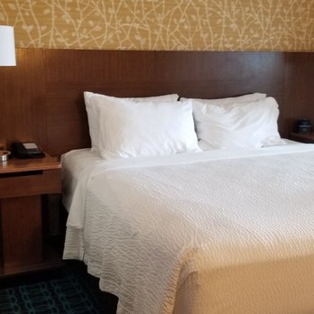 Fairfield by Marriott Inn & Suites Van Canton Area - Queen size bed. - Hotels Near Me - Van, Texas Fairfield by Marriott Inn & Suites Van Canton Area - Queen size bed. - Hotels Near Me - Van, Texas