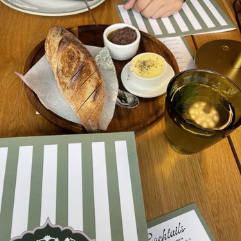 La Serre - bread service - French Near Me - Chicago, Illinois