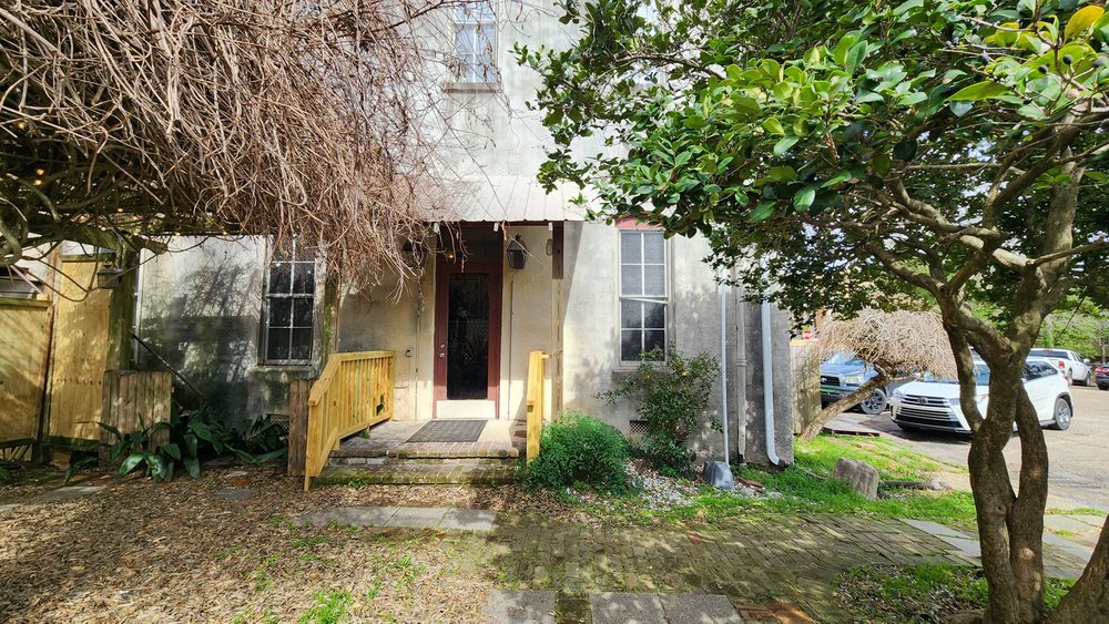 HARP & HOUND 17 Photos 110 Front St, Ellisville, Mississippi