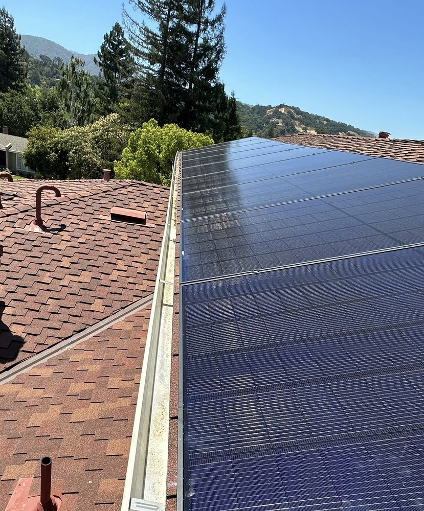 Slide of American Array Solar and Roofing