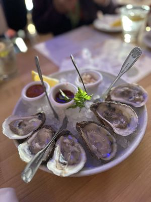 Fly N Fish Oyster Bar and Grill by null