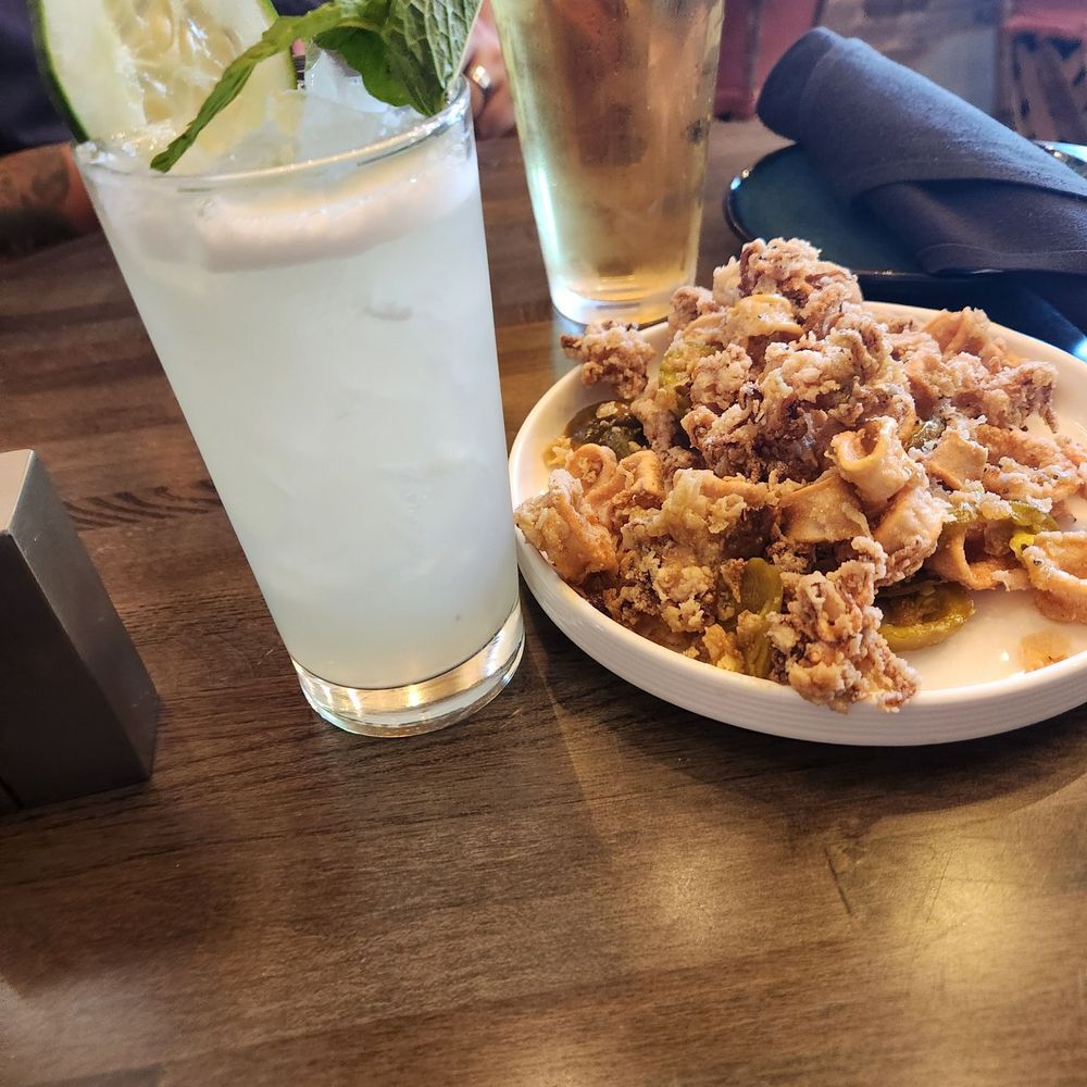 Cucumber cocktail and calamari