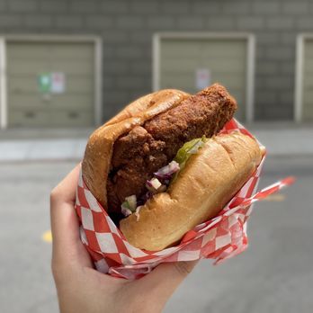 The Bird - fried chicken sandwich (06/2020) - Chicken Shop Near Me - San Francisco, California The Bird - fried chicken sandwich (06/2020) - Chicken Shop Near Me - San Francisco, California
