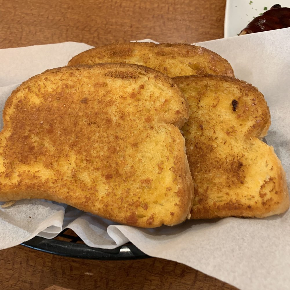 Sizzler - Cheesy garlic bread - Seafood Near Me - Los Angeles, California Sizzler - Cheesy garlic bread - Seafood Near Me - Los Angeles, California