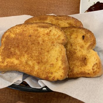 Sizzler - Cheesy garlic bread - Seafood Near Me - Los Angeles, California