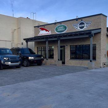 Dave's British Import Service - Remodeled entrance - Auto Repair Near Me - phoenix, Arizona Dave's British Import Service - Remodeled entrance - Auto Repair Near Me - phoenix, Arizona