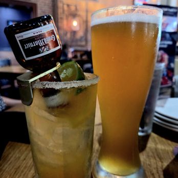 BJ's Restaurant & Brewhouse - New American Near Me - Oviedo, Florida