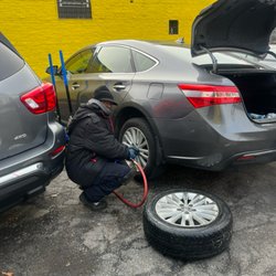 Juniors Tire Services