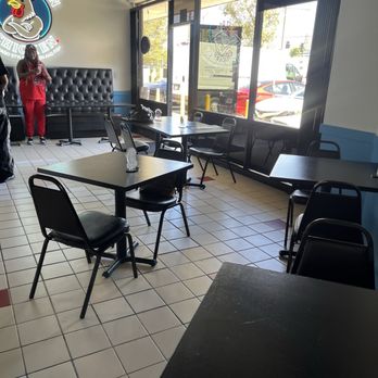 Best Damn Chicken - Inside - Chicken Wings Near Me - Chatsworth, California