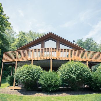 Crockett's Run - Exterior of Travis Lodge at Crockett's Run. - Venues & Event Spaces Near Me - Logan, Ohio Crockett's Run - Exterior of Travis Lodge at Crockett's Run. - Venues & Event Spaces Near Me - Logan, Ohio