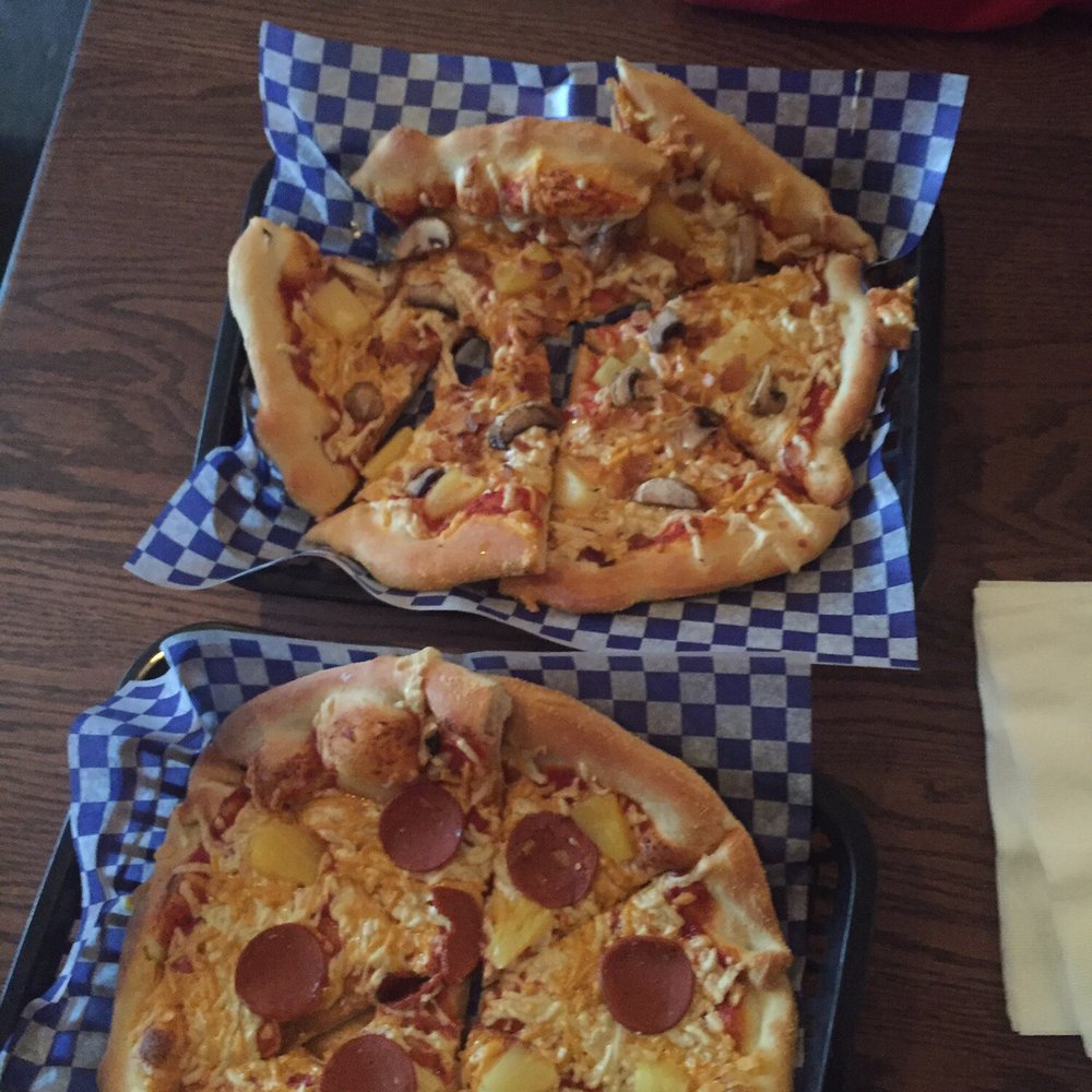 Arcadia Bar - Amazing Vegan Pepperoni Pizza and the John Candy coconut bacon and vegan cheese ....Mmmmm so good check them out! - Brewpubs Near Me - Edmonton, Alberta