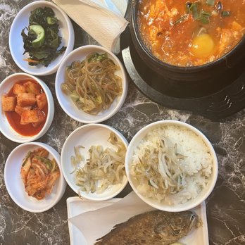 Cho Dang Restaurant - Kimchi soondubu + banchan + fish - Korean Near Me - Honolulu, Hawaii