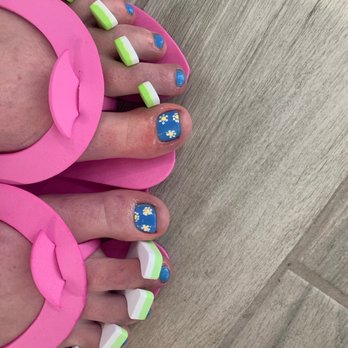 Nail Essence Salon & Spa - Nail art - Nail Salons Near Me - Morton Grove, Illinois