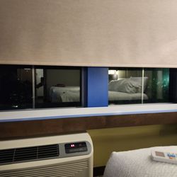 Holiday Inn Express & Suites Charleston NE Mt Pleasant US17