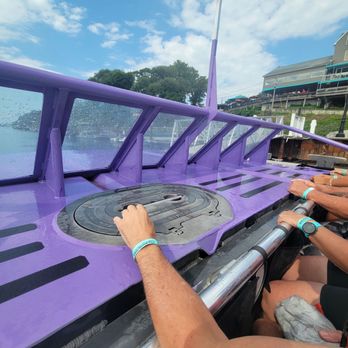 Whirlpool Jet Boat Tours - Boat Tours Near Me - Lewiston, New York