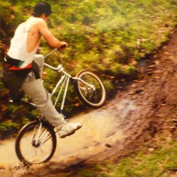 Clayton Bicycle Center - Geno T on one of the first if not the first ever Thruster Tri-Powers WC CA 1989 SHELL RIDGE