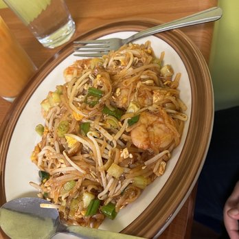 Nida Thai Cuisine - Pad Thai - Thai Near Me - Centerville, Ohio