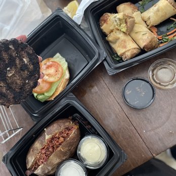BJ's Restaurant & Brewhouse - Three hour late reheated  bun is stiff! You would think they'd make the order new like the manager promised but no, Terrible service - New American Near Me - Downey, California