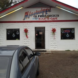 Mississippi Fried Chicken - Outside shot