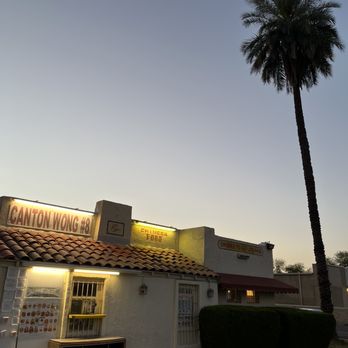 Canton Wong #8 - Exterior as seen from Central Ave - Chinese Near Me - Phoenix, Arizona Canton Wong #8 - Exterior as seen from Central Ave - Chinese Near Me - Phoenix, Arizona
