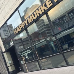 Happy Munkey - Store front