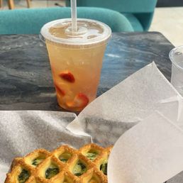 Spinach pastry and strawberry refresher Spinach pastry and strawberry refresher