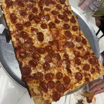 Smash And Slice - Pepperoni pie - Pizza Near Me - Las Vegas, Nevada Smash And Slice - Pepperoni pie - Pizza Near Me - Las Vegas, Nevada