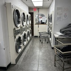 Metro Laundromat