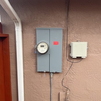 Kmoney’s Electric - 100 amp panel upgrade - Electricians Near Me Kmoney’s Electric - 100 amp panel upgrade - Electricians Near Me