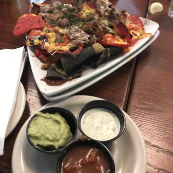 Rockslide Brew Pub - Grande nachos! - Brewpubs Near Me - Grand Junction, Colorado