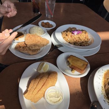 Che'yla's Southern Cuisine - Soul Food Near Me - Fairfield, California Che'yla's Southern Cuisine - Soul Food Near Me - Fairfield, California