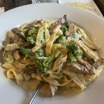 Nonna Lucia's Family Restaurant - Italian Near Me - Watertown, Connecticut