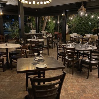 Ravish Off Ocean - The main dining room. This whole place was packed a few hours earlier! - American Near Me - Lantana, Florida Ravish Off Ocean - The main dining room. This whole place was packed a few hours earlier! - American Near Me - Lantana, Florida