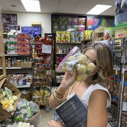 Charlotteway Tropical Market - Highly please customer