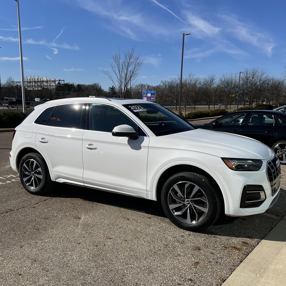 Midwestern Auto Group - Audi Q5 - Car Dealers Near Me - Dublin, Ohio Midwestern Auto Group - Audi Q5 - Car Dealers Near Me - Dublin, Ohio