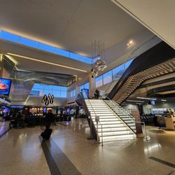 LAX Terminal 2 - End of the terminal and stairs up to the Delta club.