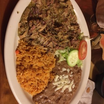 Huertas Restaurant - Chile Verde (Green Chile) plate - Seafood Near Me - Indio, California