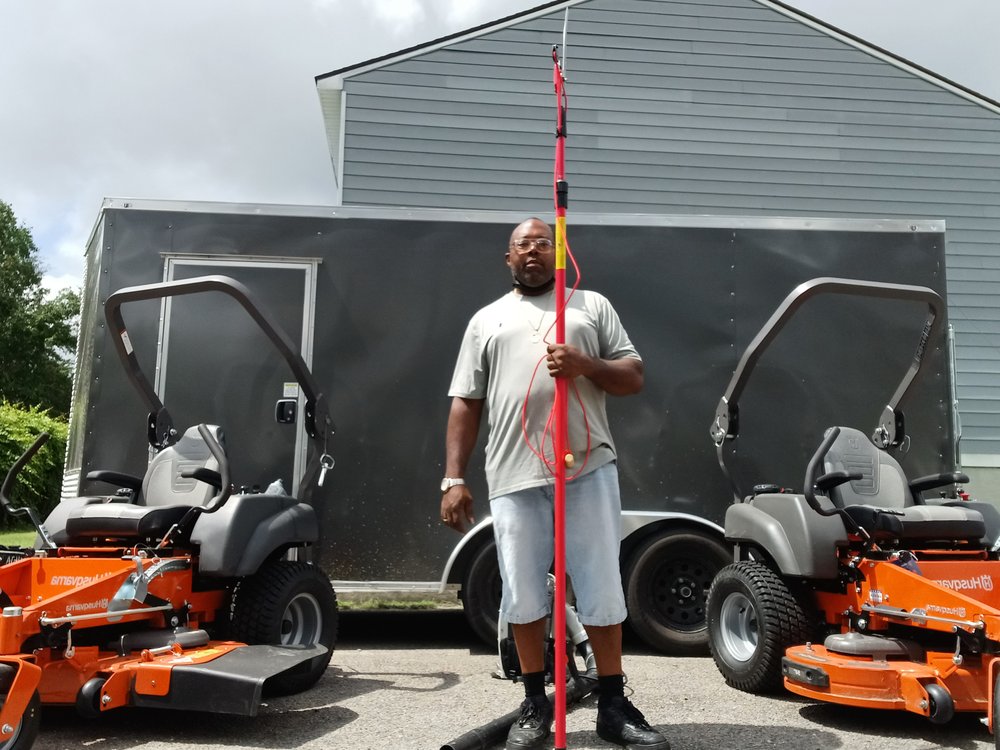 WALLACE COMMERCIAL & RESIDENTIAL LANDSCAPING . Updated August 2024