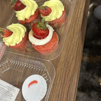 How Sweet It Is by Tim - Strawberry lemon cupcakes and one strawberry cheesecake cupcake. - Custom Cakes Near Me - Jackson, Tennessee How Sweet It Is by Tim - Strawberry lemon cupcakes and one strawberry cheesecake cupcake. - Custom Cakes Near Me - Jackson, Tennessee