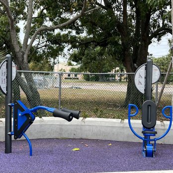 Annie Adderly Gillis Park - Parks Near Me - Pompano Beach, Florida