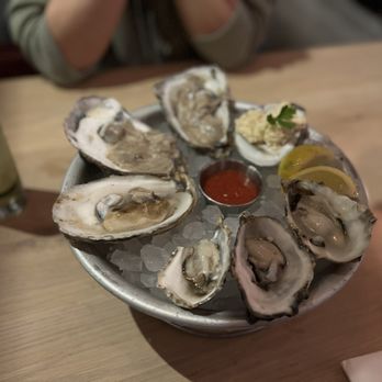 Lure Fish House - Seafood Near Me - Porter Ranch, California