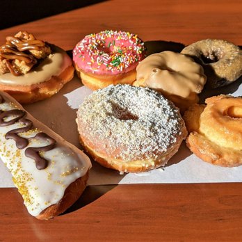Randy's Donuts - Randy's Donuts El Segundo 1/1/2022 - Donuts Near Me - El Segundo, California Randy's Donuts - Randy's Donuts El Segundo 1/1/2022 - Donuts Near Me - El Segundo, California