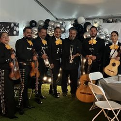 Mariachi Del Sur - Dad and Mariachi