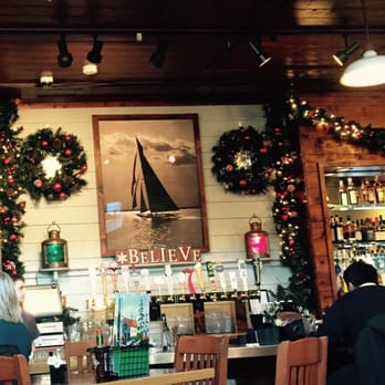 Tides Tavern - Bar - Pubs Near Me - Gig Harbor, Washington